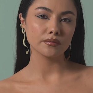 Faris NEW Viva Earrings